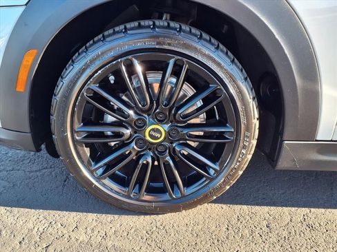 Used 2022 MINI Cooper SE image 13