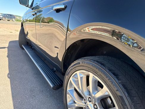 Used 2018 Ford Expedition Max Platinum AWD/4WD image 52