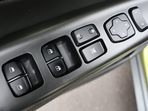 Used 2020 Hyundai Kona Ultimate image 27