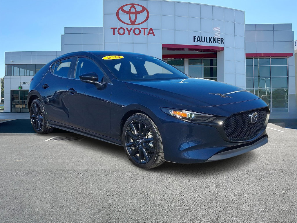 Used 2024 MAZDA MAZDA3 s FWD image 1