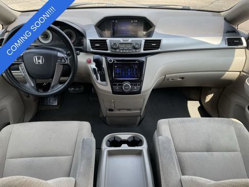 Used 2017 Honda Odyssey EX image 21