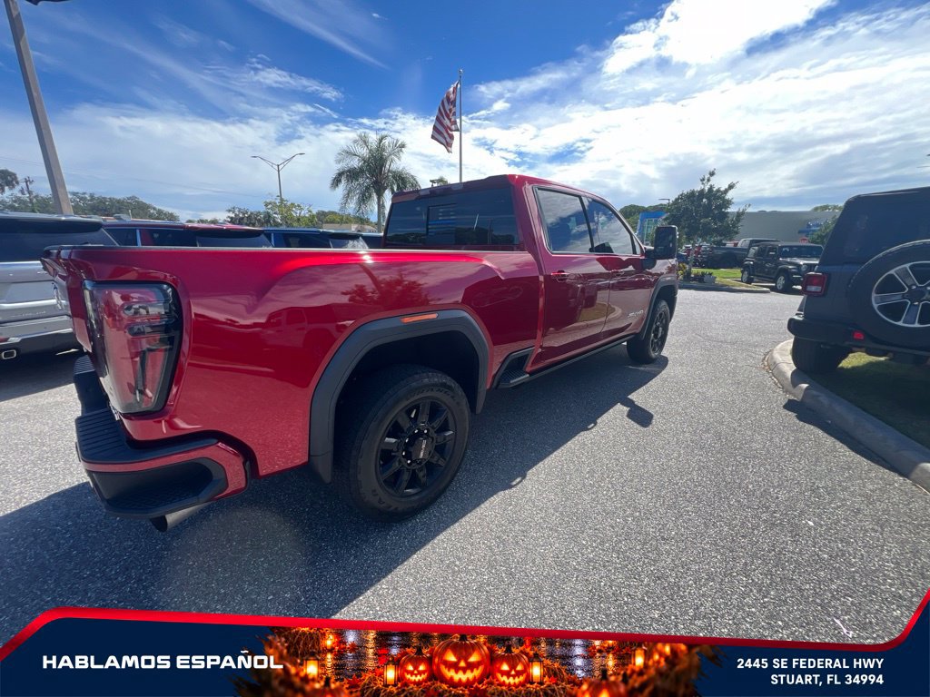 Used 2024 GMC Sierra 2500 AT4 w/ AT4 Premium Plus Package AWD/4WD image 4