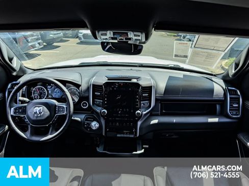 Used 2025 RAM 1500 Laramie AWD/4WD image 17