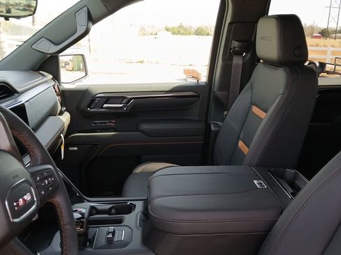 New 2026 GMC Sierra 1500 AT4 w/ AT4 Premium Package AWD/4WD image 26