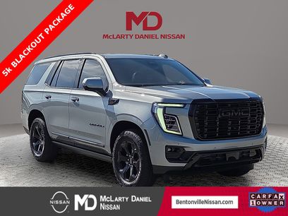 Used 2025 GMC Yukon Denali w/ Sun & Power Step Package