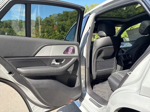 New 2026 Mercedes-Benz GLE 53 AMG 4MATIC Coupe image 21