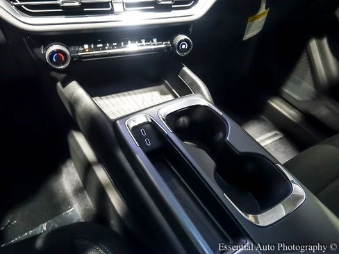 New 2026 Chevrolet Equinox EV LT image 19