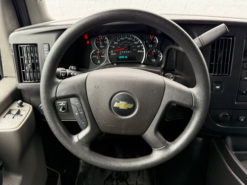 Used 2024 Chevrolet Express 2500 w/ Driver Convenience Package image 19