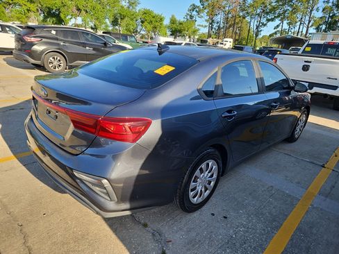 Used 2020 Kia Forte Sedan image 4