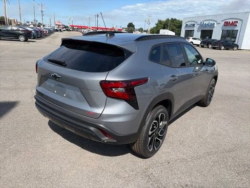 New 2026 Chevrolet Trax RS w/ Driver Confidence Package FWD image 6