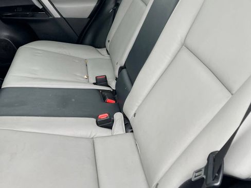 Used 2017 Toyota RAV4 Limited AWD/4WD image 18
