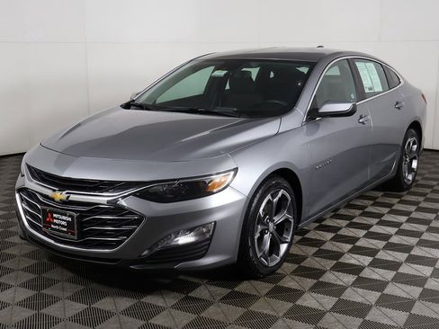 Used 2024 Chevrolet Malibu LT image 6