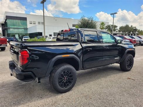 New 2026 GMC Canyon Elevation image 11