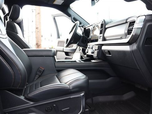 Used 2024 Ford F350 Platinum AWD/4WD image 28