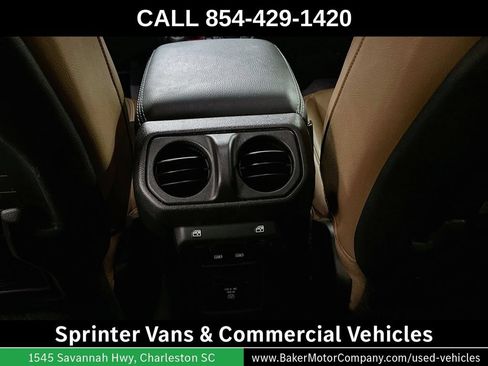 Used 2021 Jeep Wrangler Unlimited Rubicon AWD/4WD image 25