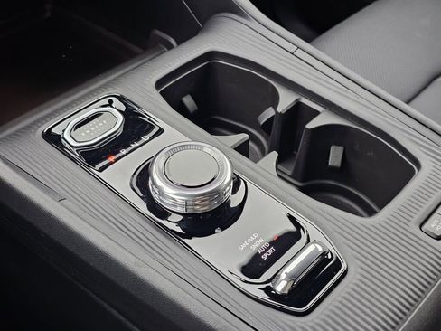 New 2026 Jeep Cherokee Laredo image 24