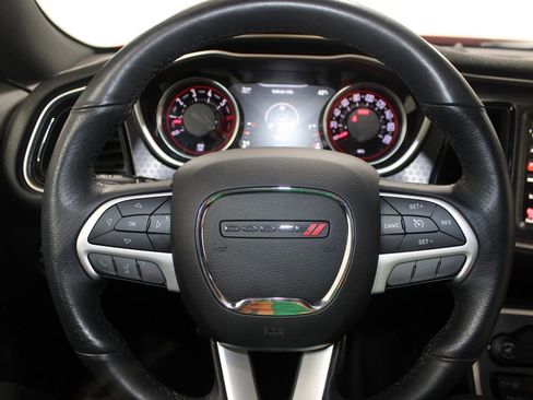Used 2016 Dodge Challenger R/T Scat Pack w/ Leather Interior Group image 29
