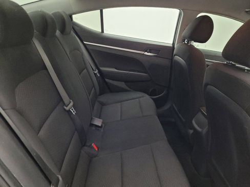 Used 2020 Hyundai Elantra SE w/ Cargo Package (C1) FWD image 19