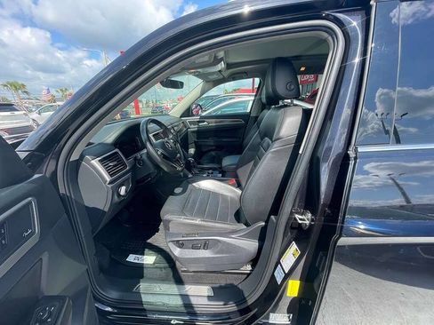 Used 2020 Volkswagen Atlas SEL R-Line AWD/4WD image 8