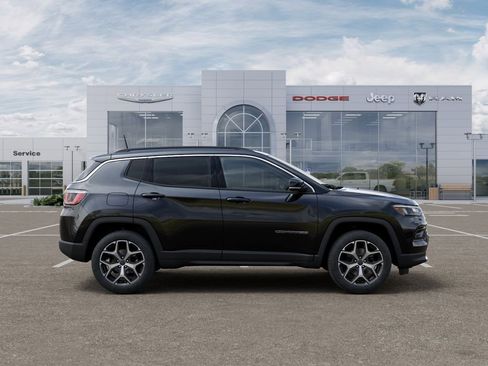 New 2026 Jeep Compass Limited image 21