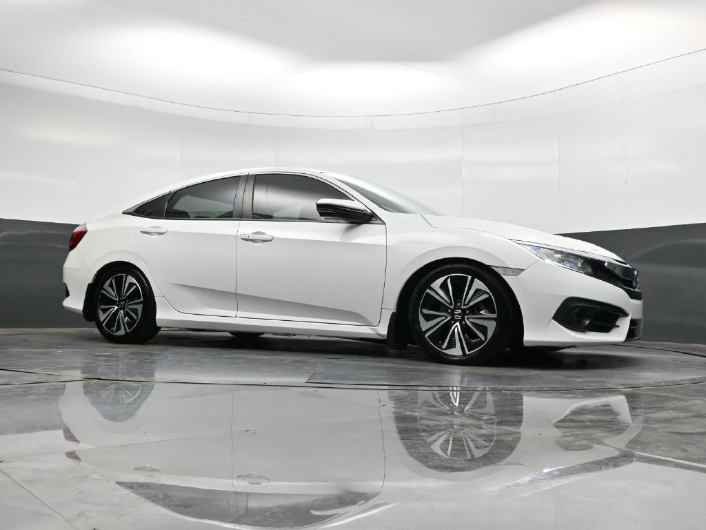 Certified 2018 Honda Civic EX-T image 28
