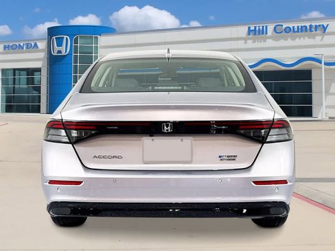 New 2026 Honda Accord Touring image 4