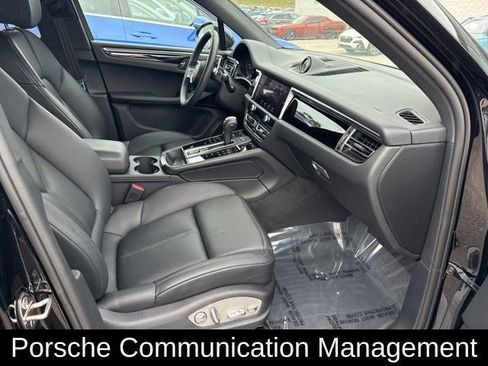 Used 2024 Porsche Macan image 5