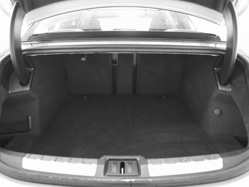 Certified 2021 Porsche Taycan Turbo image 20