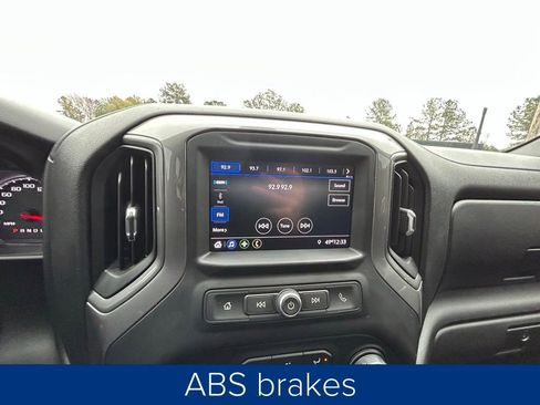 Used 2020 Chevrolet Silverado 1500 Custom Trail Boss image 32