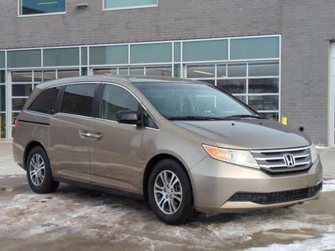 Used 2011 Honda Odyssey EX image 9
