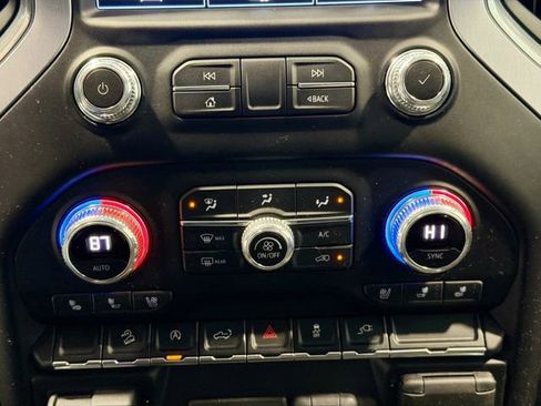 Certified 2021 GMC Sierra 1500 SLT image 15