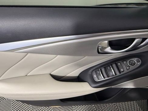 Used 2022 INFINITI Q50 Luxe w/ Cargo Package RWD image 14