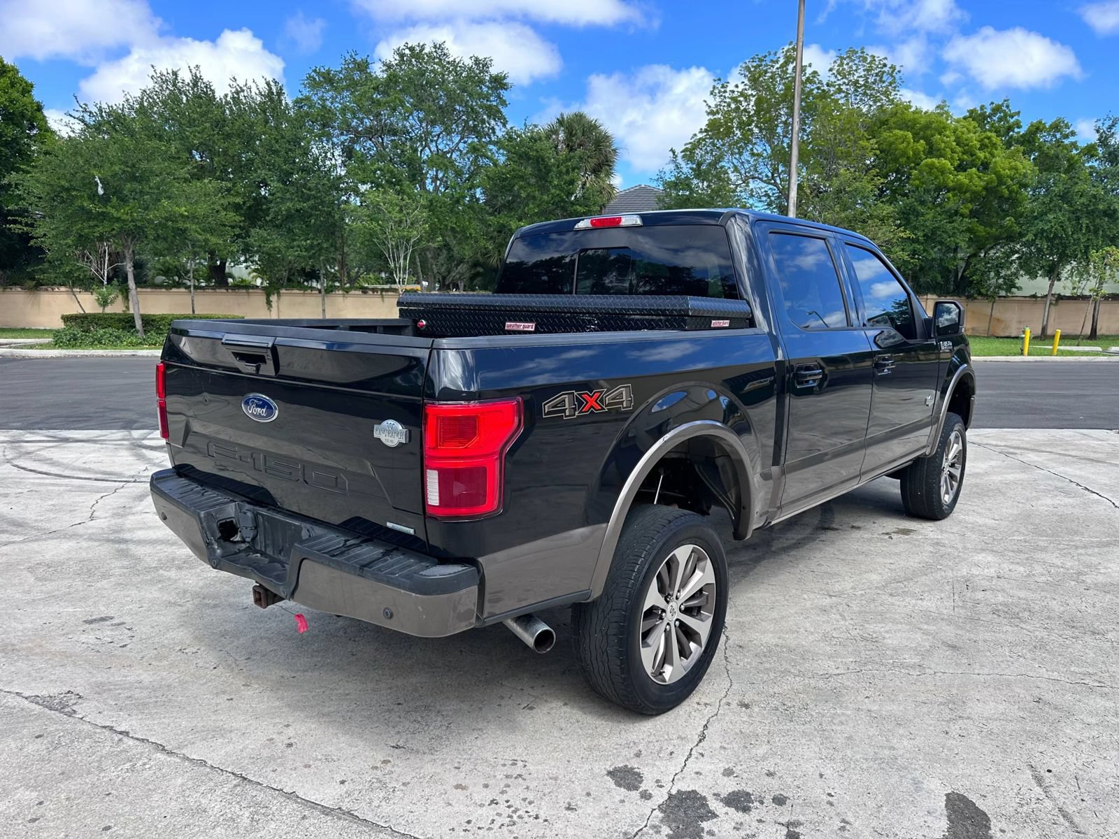 Used 2019 Ford F150 King Ranch w/ Equipment Group 601A Luxury AWD/4WD image 5