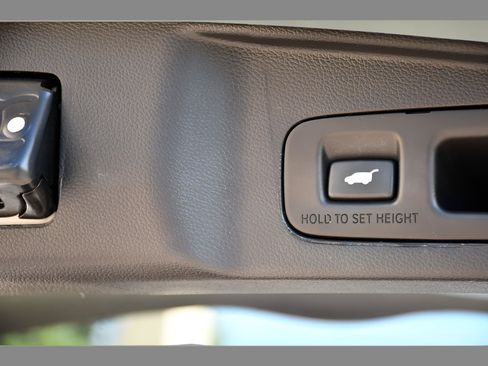Used 2021 Honda CR-V EX-L image 24