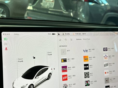 Used 2018 Tesla Model 3 Long Range image 23