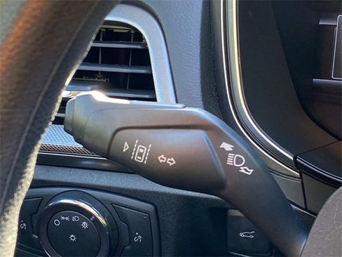 Used 2019 Ford Fusion SE image 22