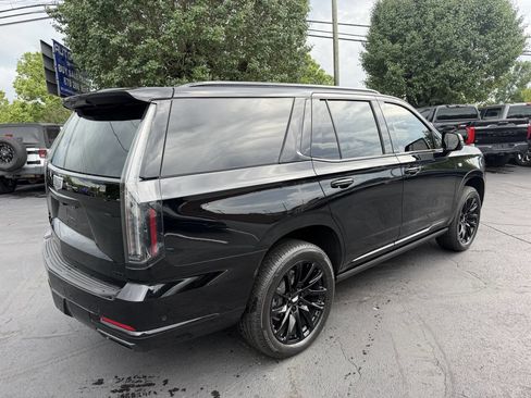 Used 2026 Cadillac Escalade Sport w/ LPO, ONYX Package AWD/4WD image 4