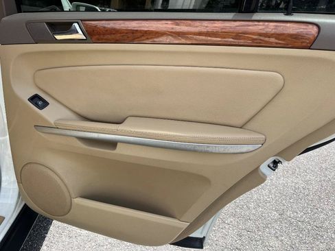 Used 2009 Mercedes-Benz GL 450 4MATIC image 25