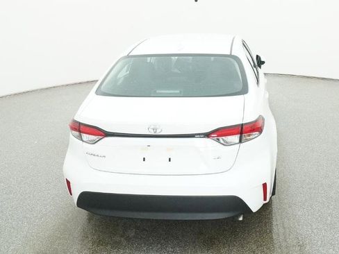 New 2026 Toyota Corolla LE image 7