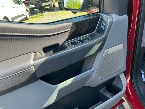 Used 2025 Ford F150 Lightning Flash AWD/4WD image 11