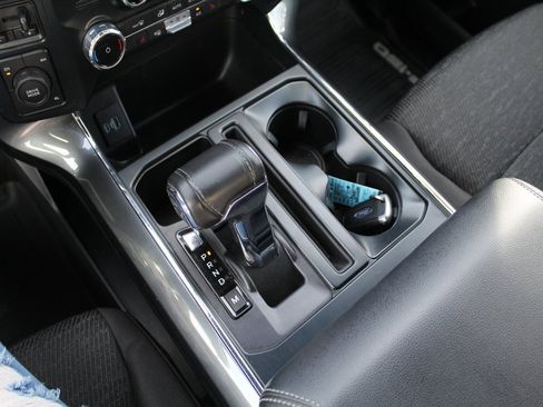 Used 2022 Ford F150 XLT w/ Equipment Group 302A High image 16