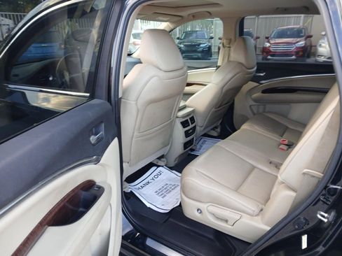 Used 2017 Acura MDX FWD image 11