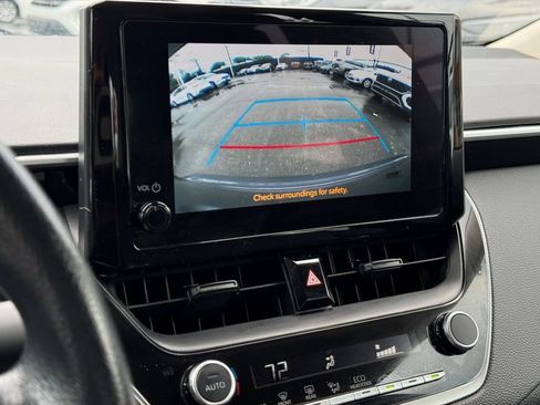 Used 2024 Toyota Corolla LE FWD image 34