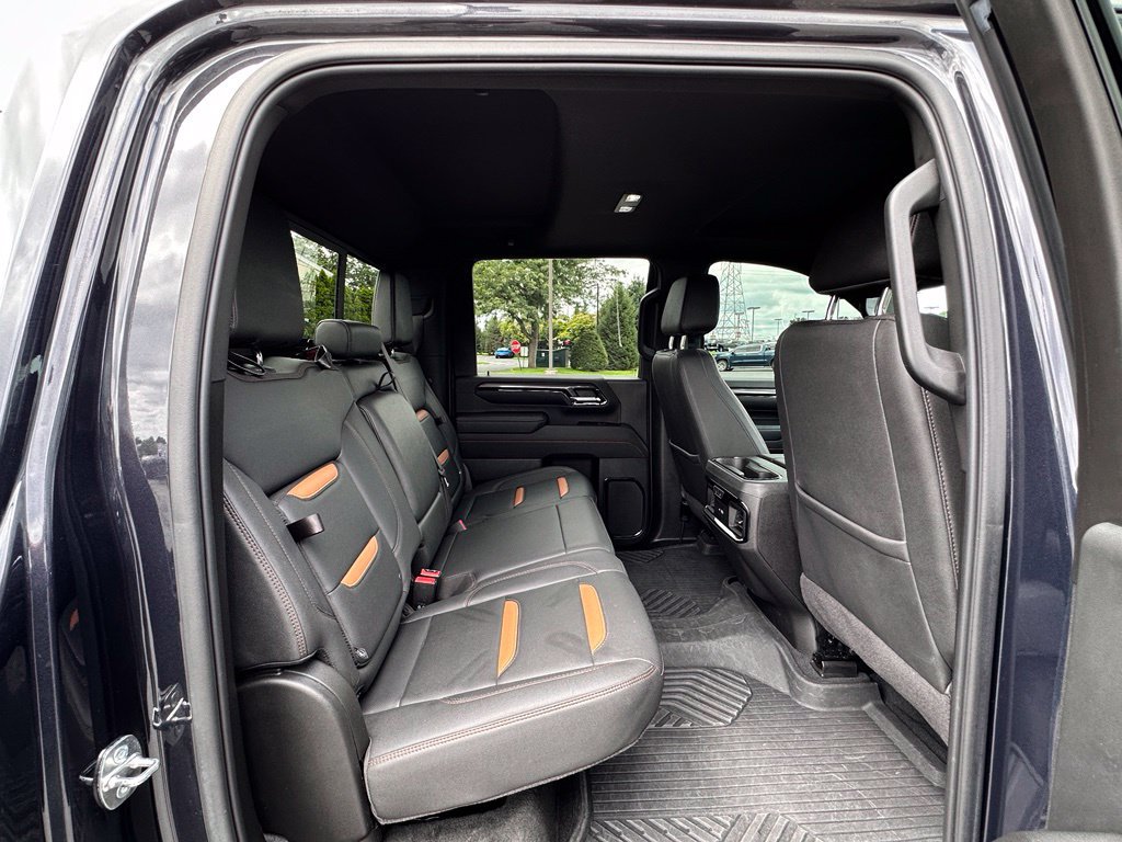 Certified 2024 GMC Sierra 2500 AT4 w/ AT4 Premium Plus Package AWD/4WD image 17