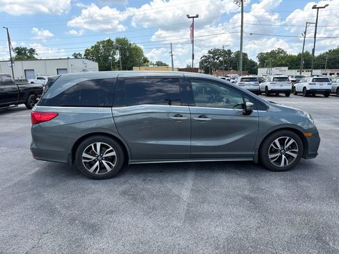 Used 2019 Honda Odyssey Elite image 3