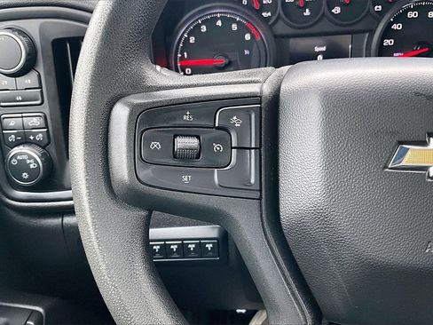 Used 2024 Chevrolet Silverado 2500 Custom w/ Custom Value Package image 19