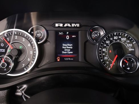Used 2025 RAM 1500 Tradesman w/ Night Edition RWD image 4