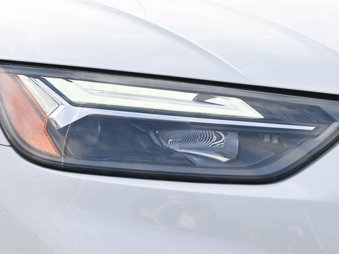 Used 2022 Audi Q5 2.0T Premium image 24