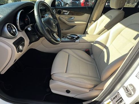 Used 2017 Mercedes-Benz GLC 300 image 13