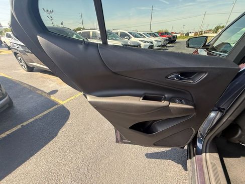 Used 2019 Chevrolet Equinox LT AWD/4WD image 18